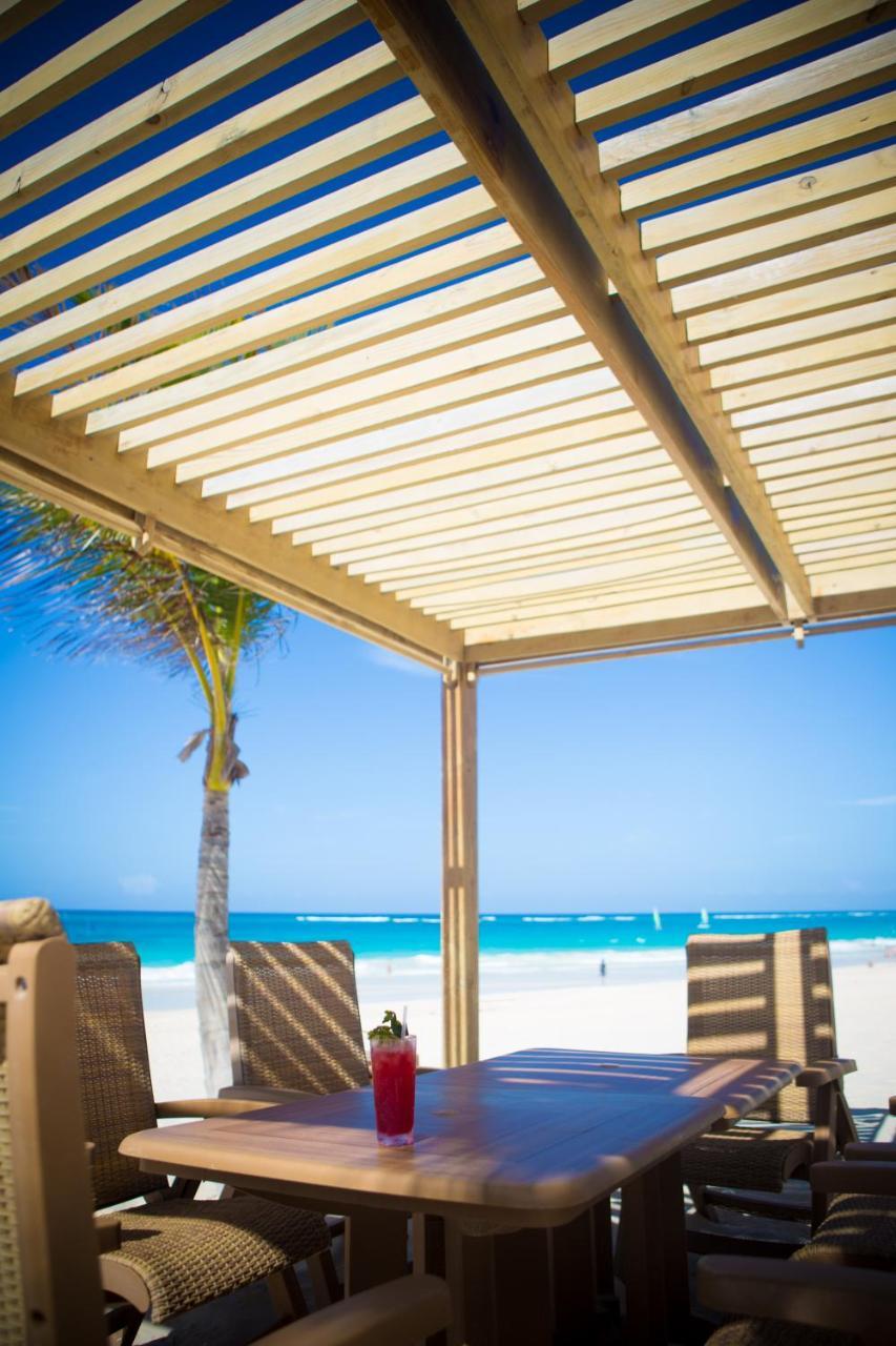 Coral House Suites Punta Cana Extérieur photo