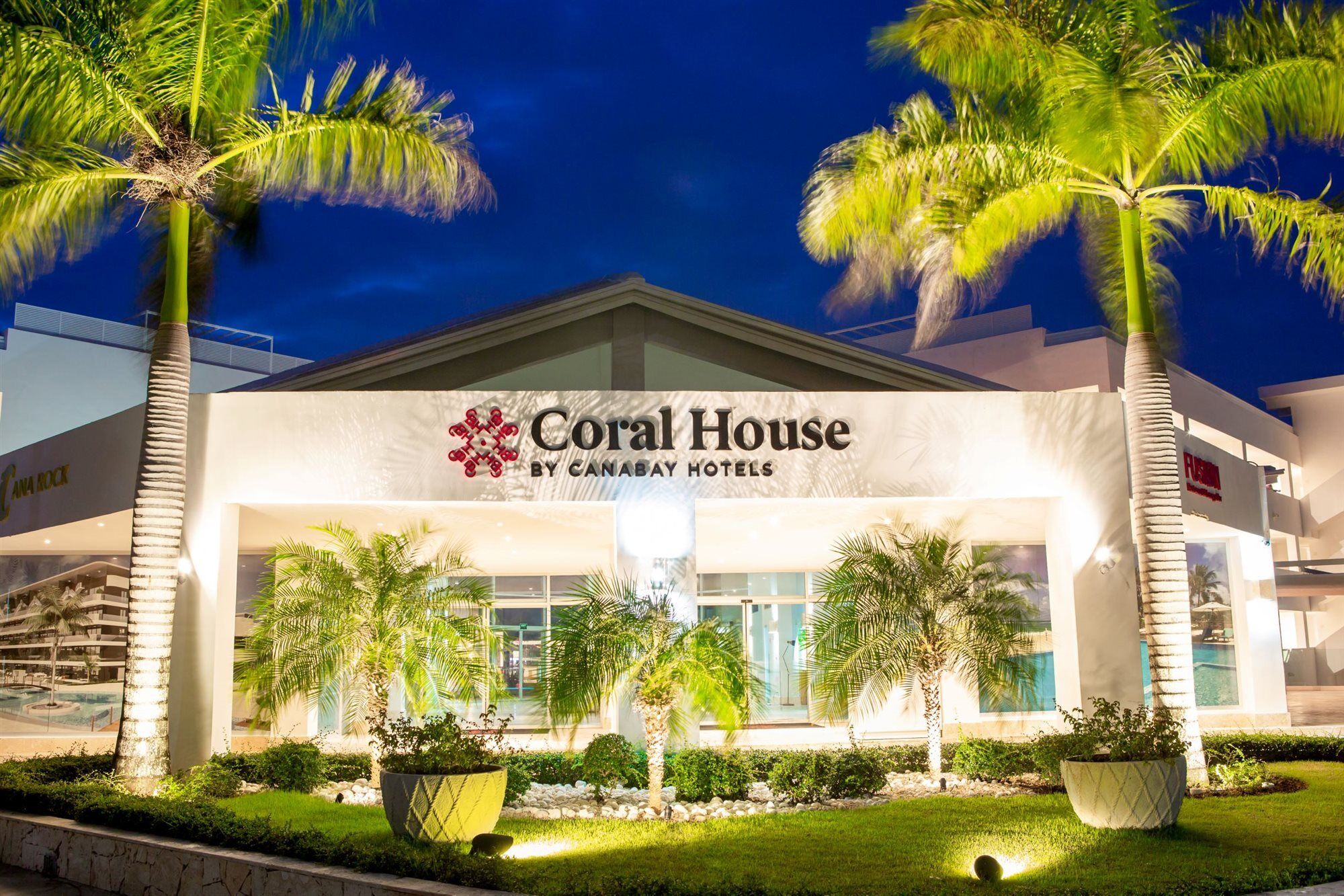Coral House Suites Punta Cana Extérieur photo